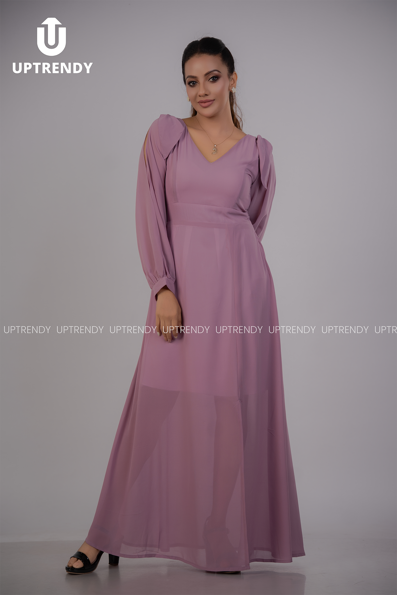 THE SLIT-SLEEVE FLOWING MAXI