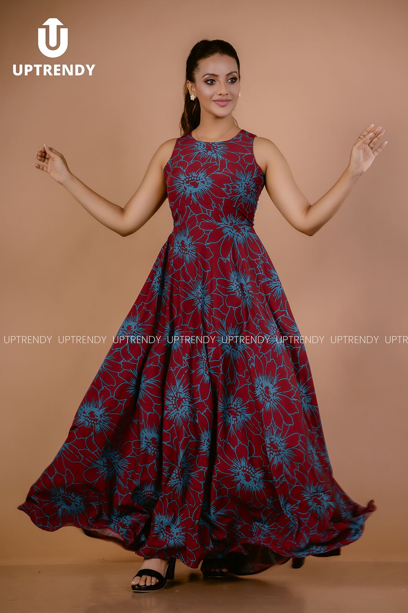 BOTANICAL ELEGANCE MAXI DRESS