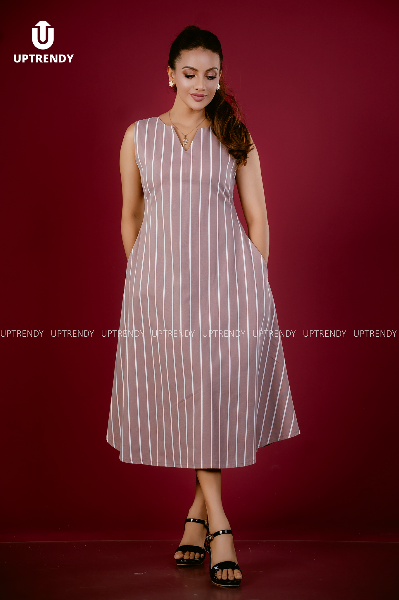 STRIPED POCKET MIDI DRESS