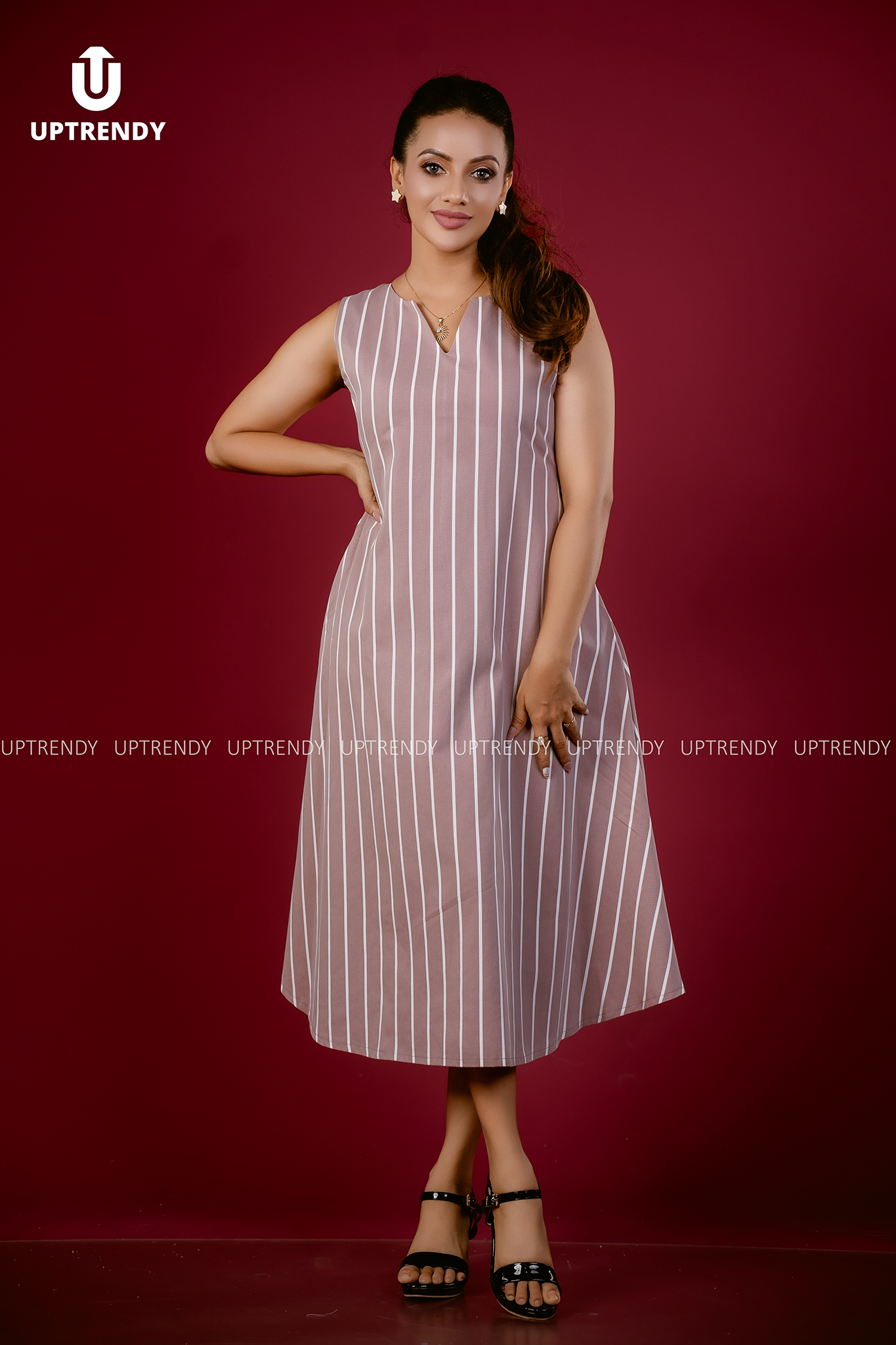STRIPED POCKET MIDI DRESS