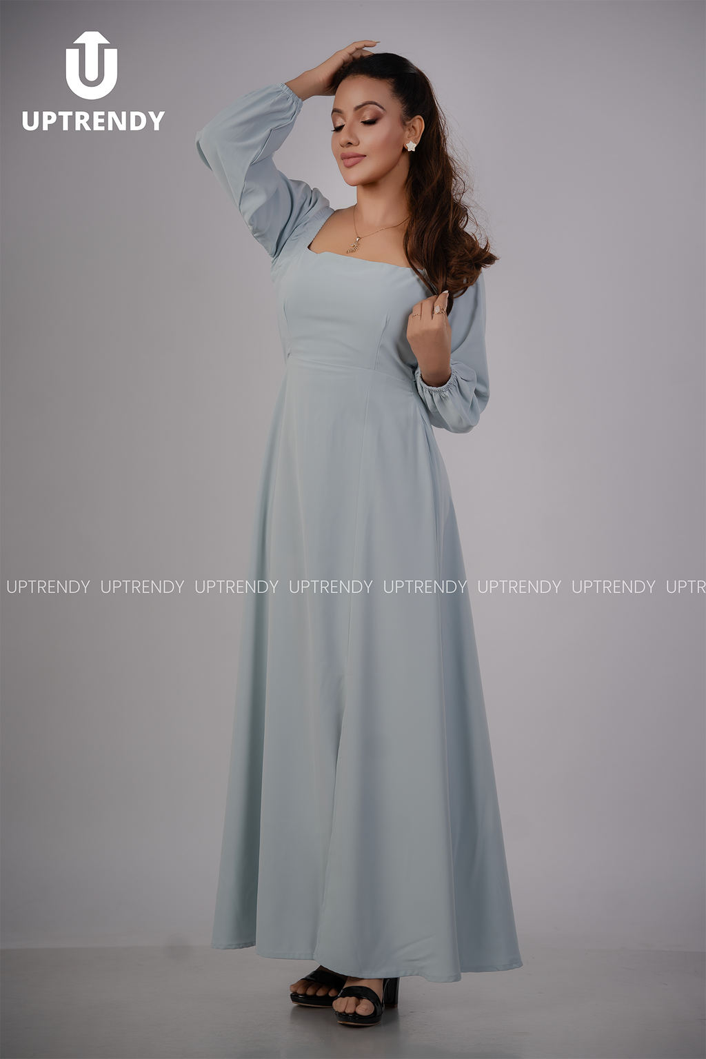 THE STRUCTURED SQUARE-NECK MAXI