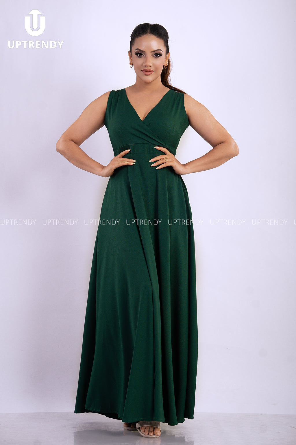THE FLOWING V-NECK MAXI